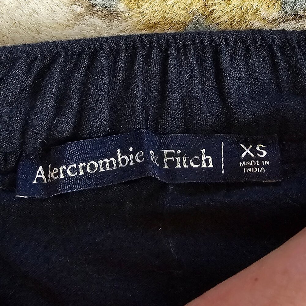 Abercrombie & Fitch Navy Floral Patterned Cotton Mini Skirt Women's XS - Picture 2 of 4